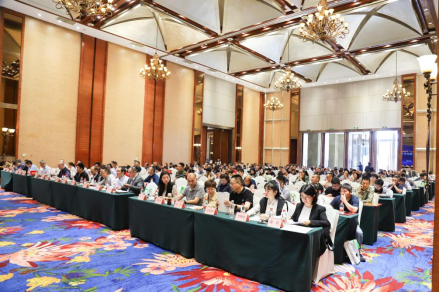 成都市饲料工业协会第五届第二次会员大会暨畜牧兽医科技创新成果转化大会和安全生产培训会圆满召开(1)247.png 成都市饲料工业协会第五届第二次会员大会暨畜牧兽医科技创新成果转化大会和安全生产培训会圆满召开(1)247.png